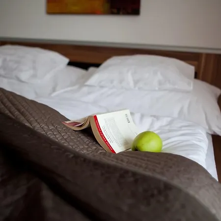 Vivaldi شقة فندقية *